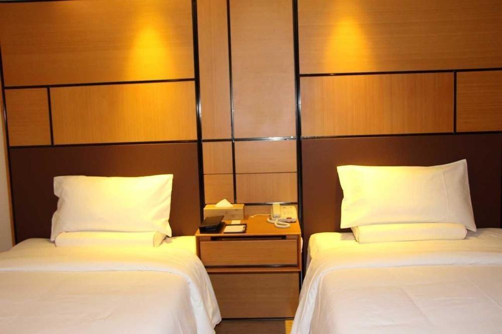 All Season Kunming Zhengyifang Pedestrian Street Hotel Экстерьер фото